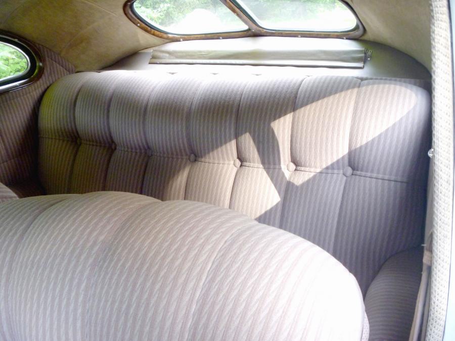 Интерьер DeSoto S2 Airflow Coupe 1936 года  (фото 10 из 19)